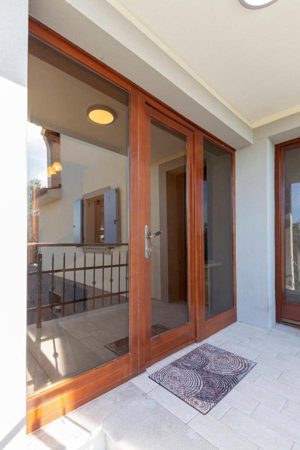 Apartma Koper Pobegi Exterior photo
